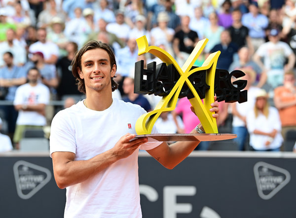 级球星的重 级球星的重